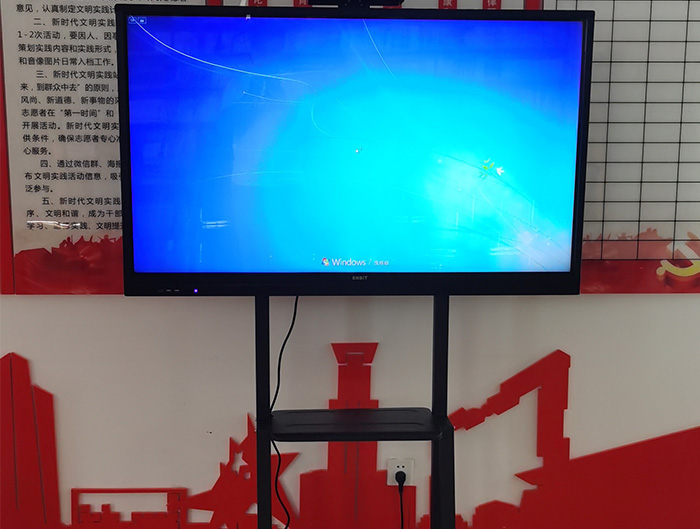 触摸屏一体机简单介绍